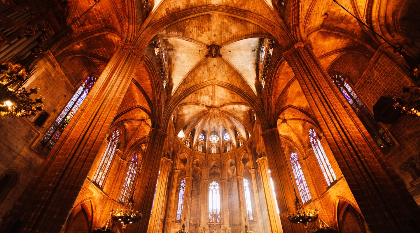 What is Inside Barcelona Cathedral