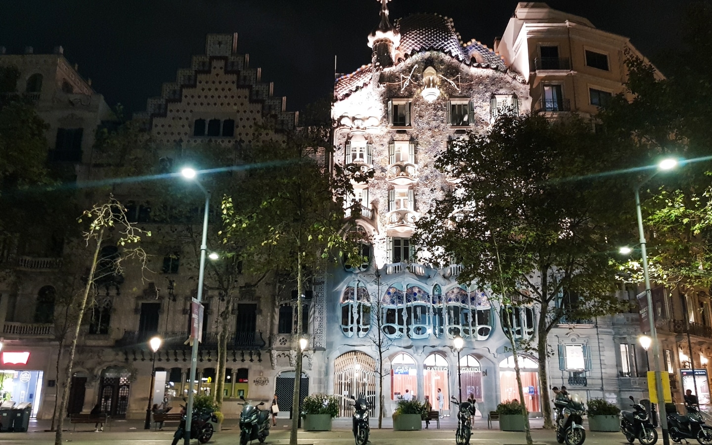 Casa Batlló walking tour